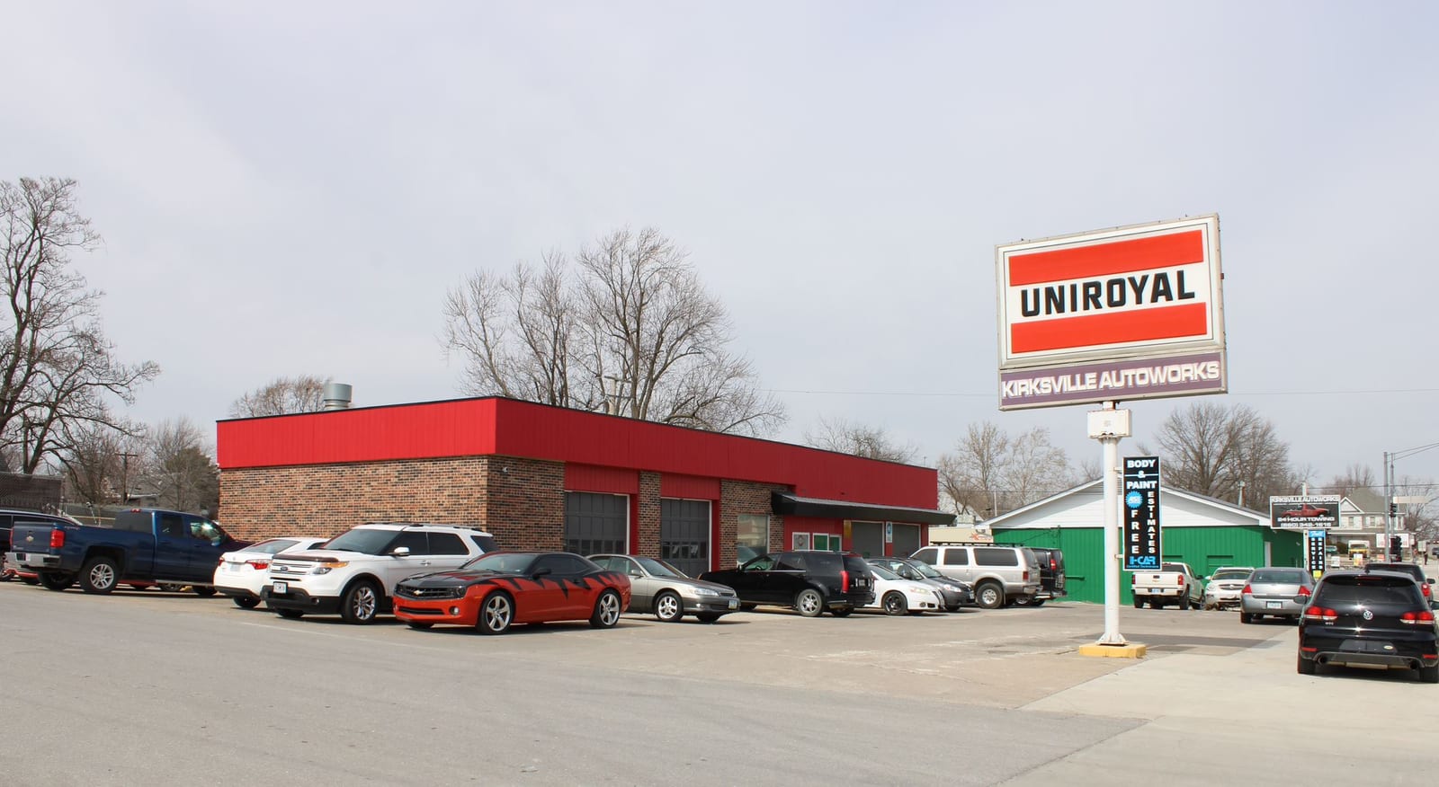 Exterior of Kirksville Autoworks auto repair shop